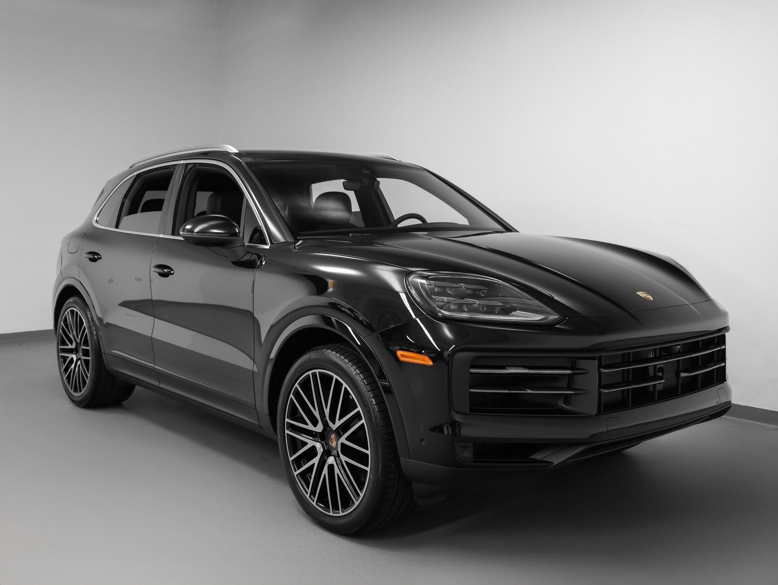 2025 Porsche Cayenne Base