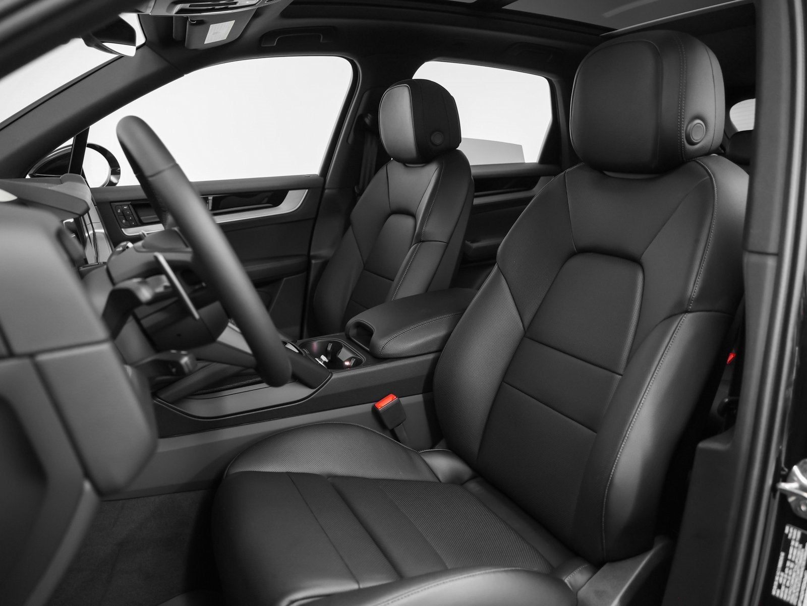 2025 Porsche Cayenne Base