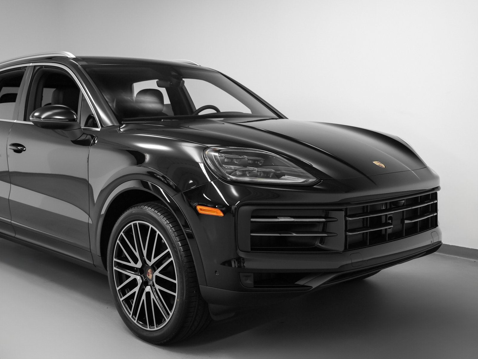 2025 Porsche Cayenne Base