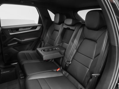 2025 Porsche Cayenne Base