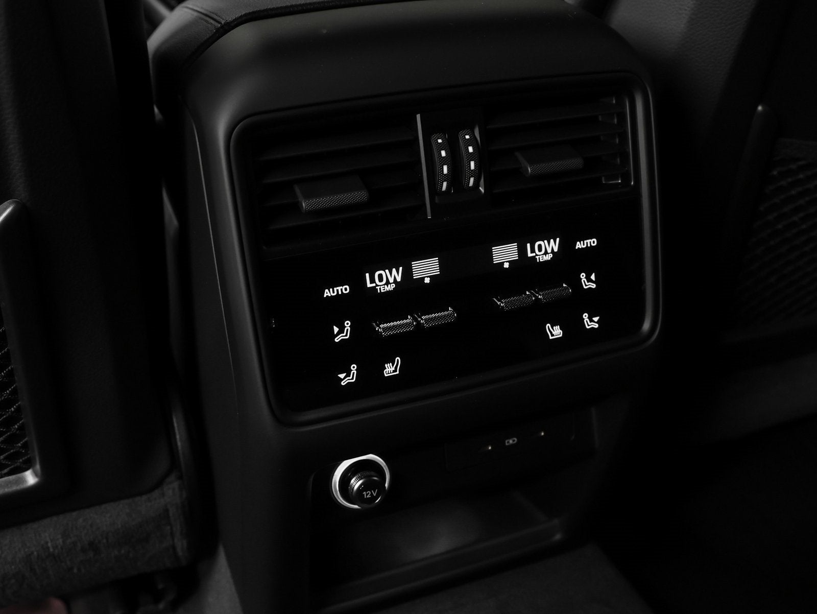 2025 Porsche Cayenne Base