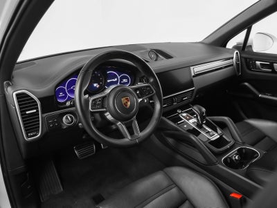 2023 Porsche Cayenne S Platinum Edition
