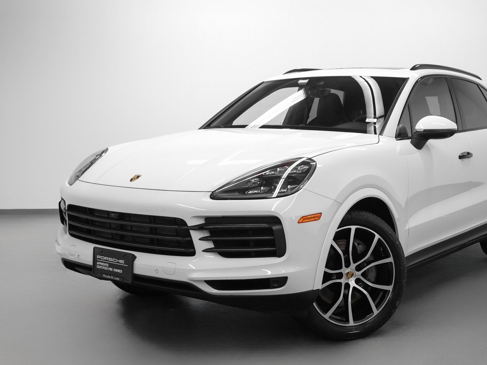 2023 Porsche Cayenne S Platinum Edition