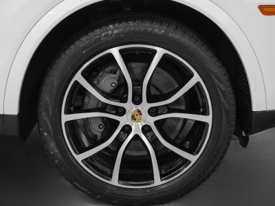 2023 Porsche Cayenne S Platinum Edition