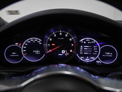 2023 Porsche Cayenne S Platinum Edition