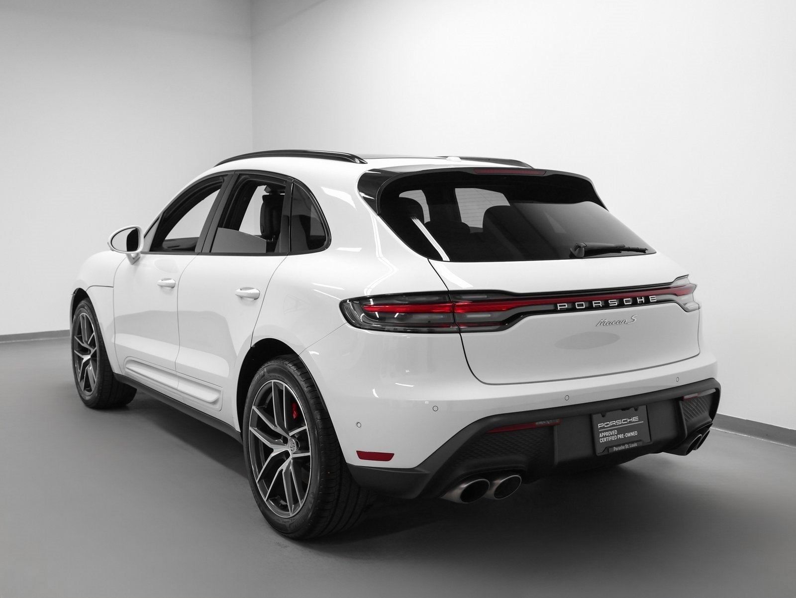 2025 Porsche Macan S