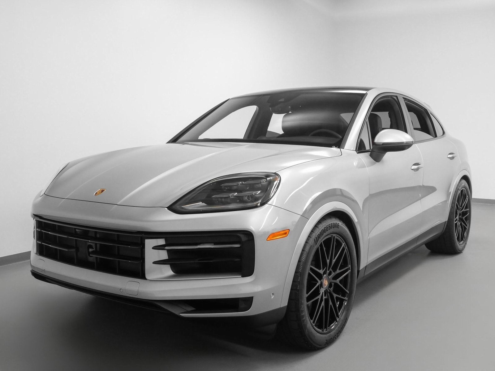 2025 Porsche Cayenne Base