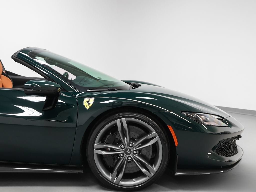 2025 Ferrari 296 GTS Base