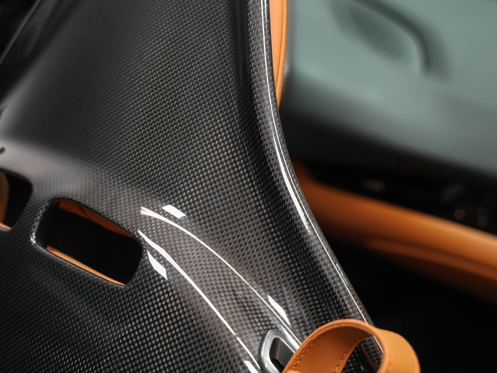 2025 Ferrari 296 GTS Base