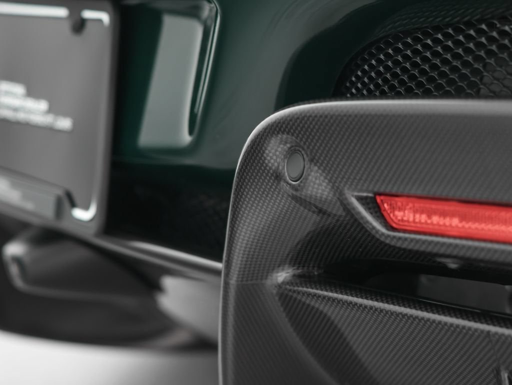 2025 Ferrari 296 GTS Base