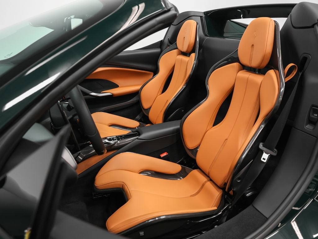2025 Ferrari 296 GTS Base