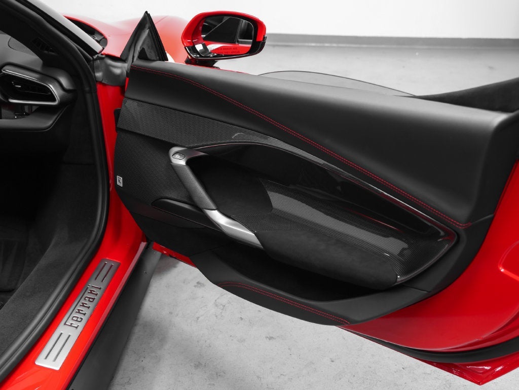 2025 Ferrari 296 GTS Base