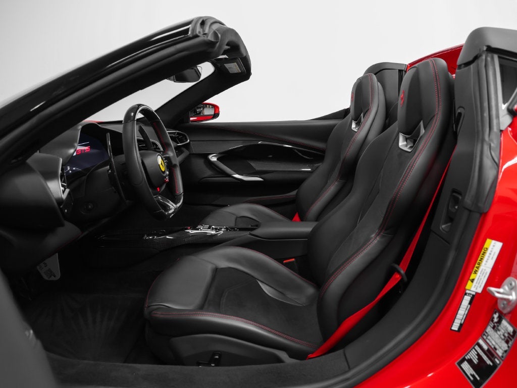 2025 Ferrari 296 GTS Base
