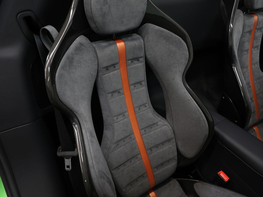 2024 Ferrari 296 GTS Base