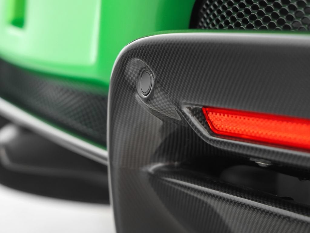 2024 Ferrari 296 GTS Base