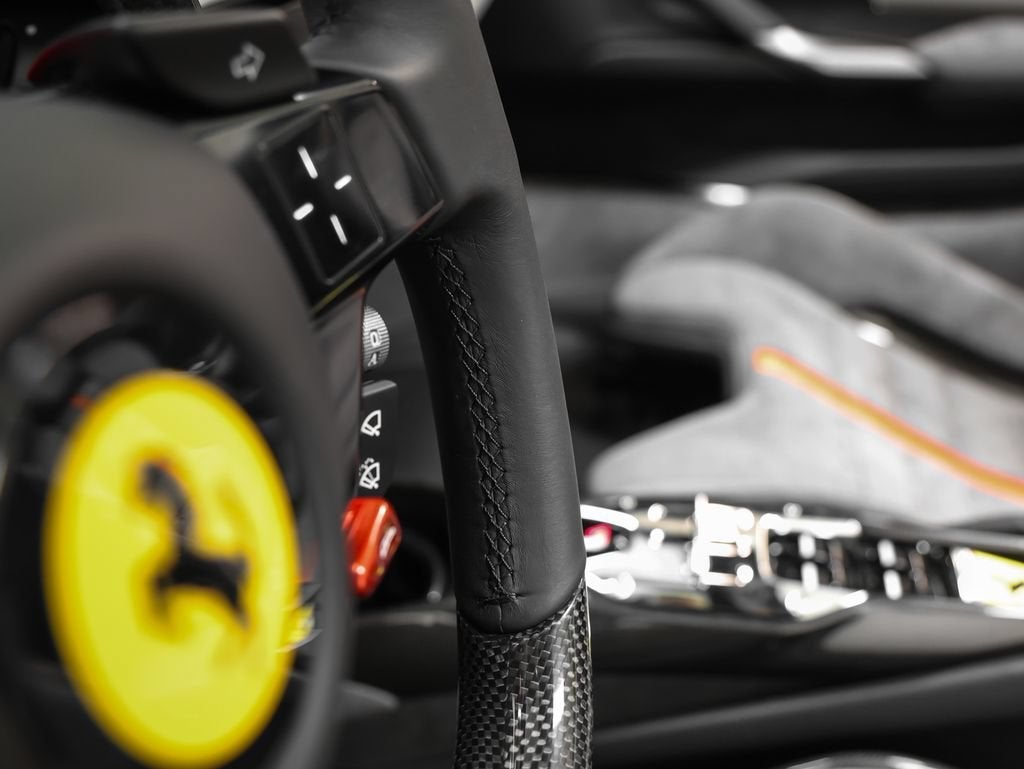 2024 Ferrari 296 GTS Base