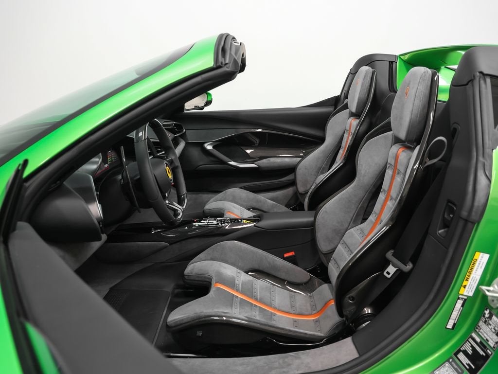 2024 Ferrari 296 GTS Base