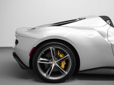 2025 Ferrari 296 GTS Base