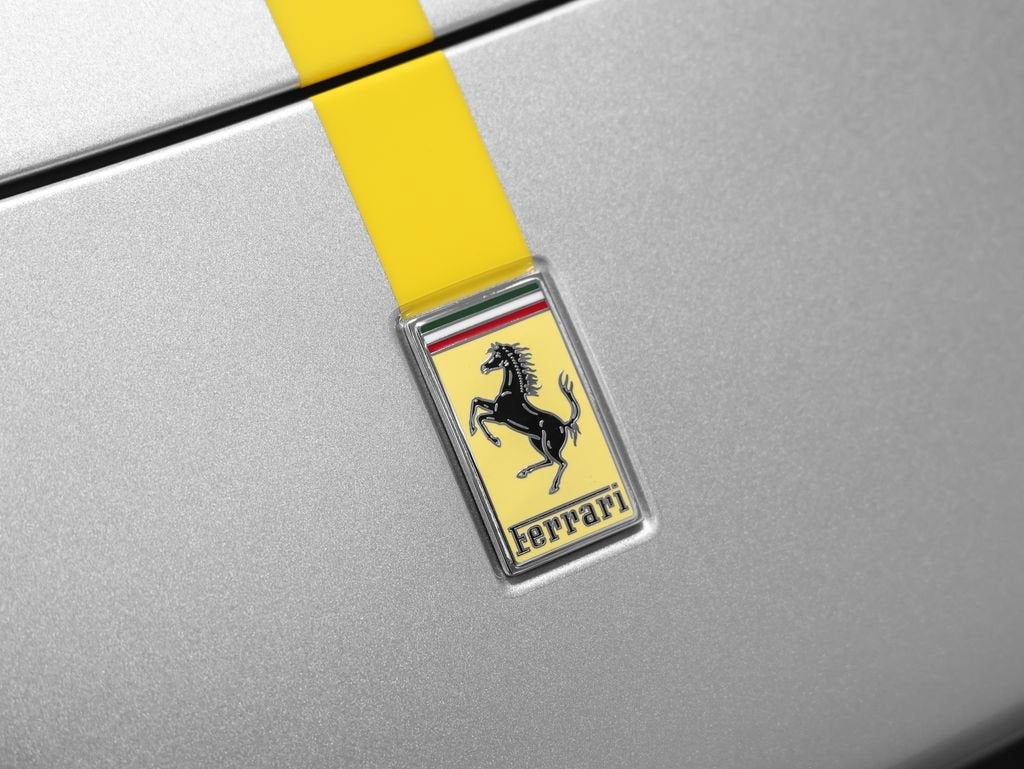 2025 Ferrari 296 GTS Base