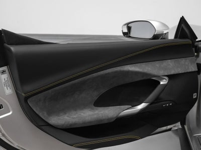 2025 Ferrari 296 GTS Base