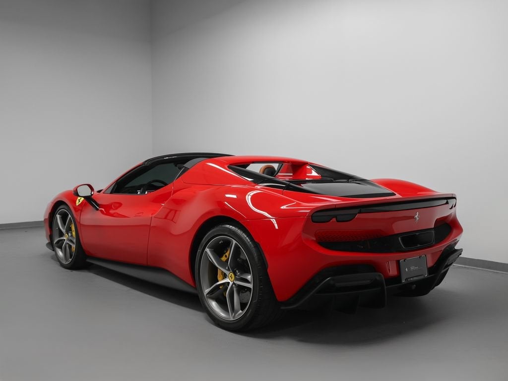 2025 Ferrari 296 GTS Base