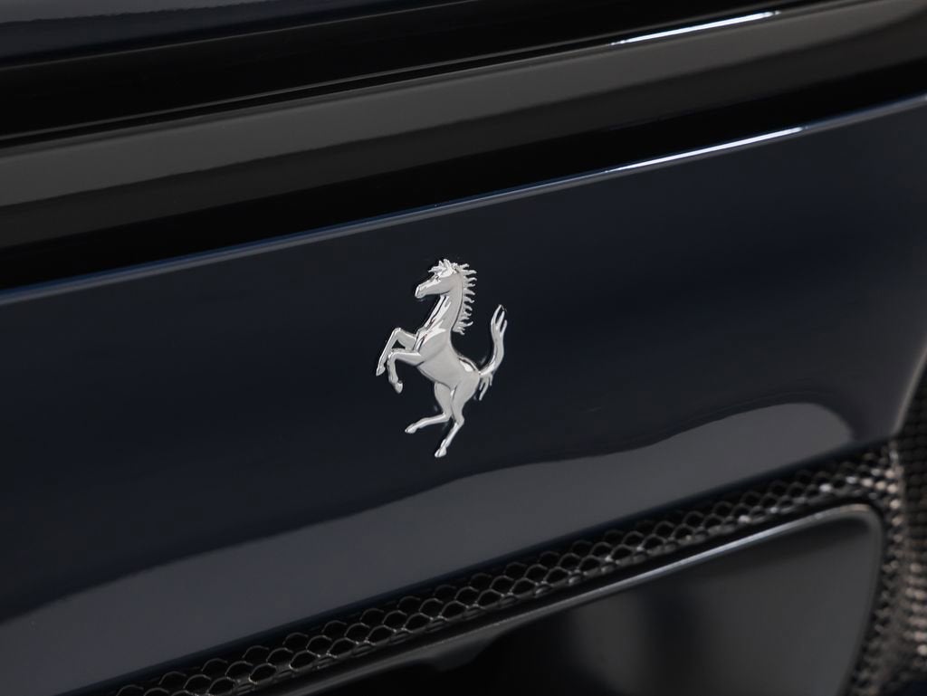 2025 Ferrari 296 GTS Base