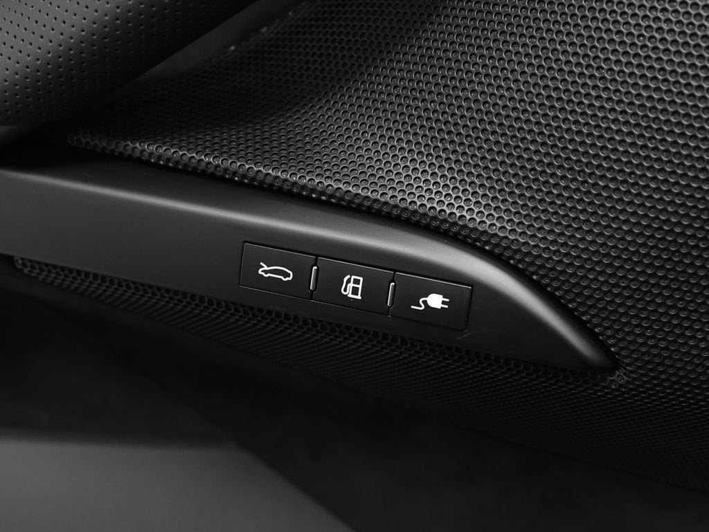 2025 Ferrari 296 GTS Base