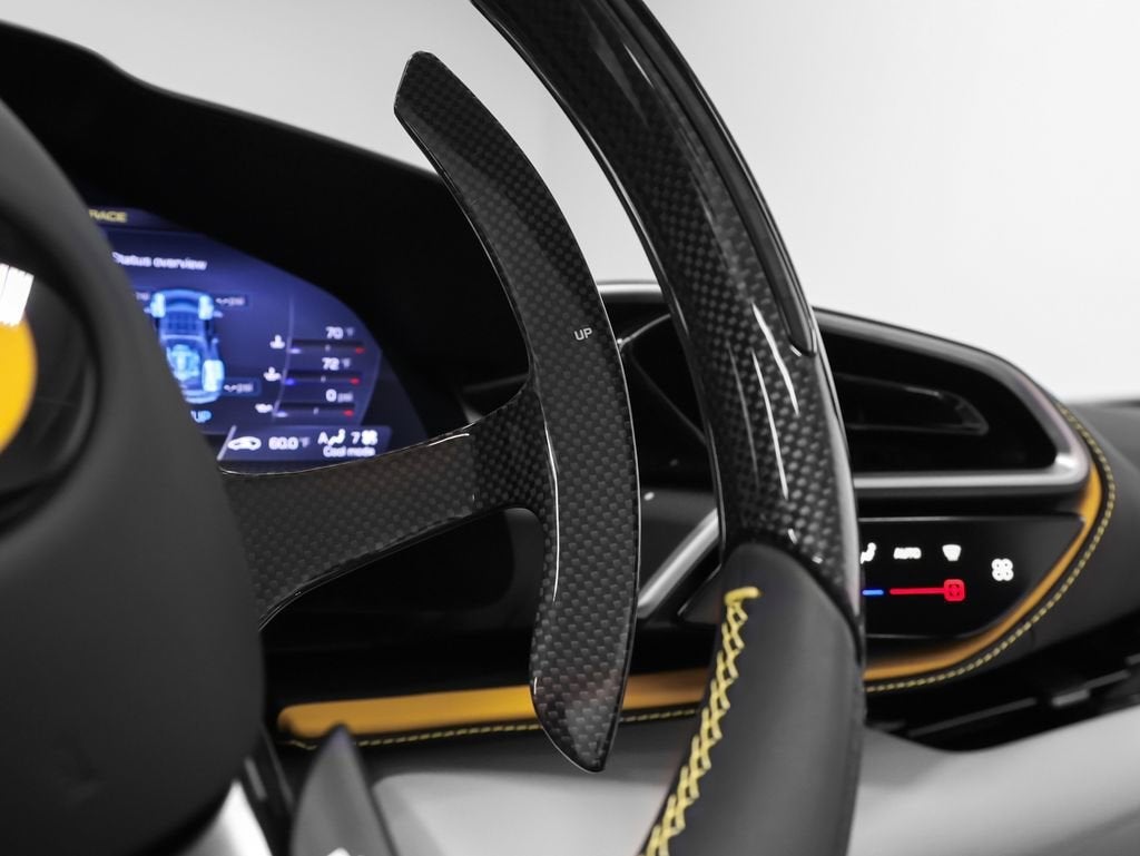 2025 Ferrari 296 GTS Base