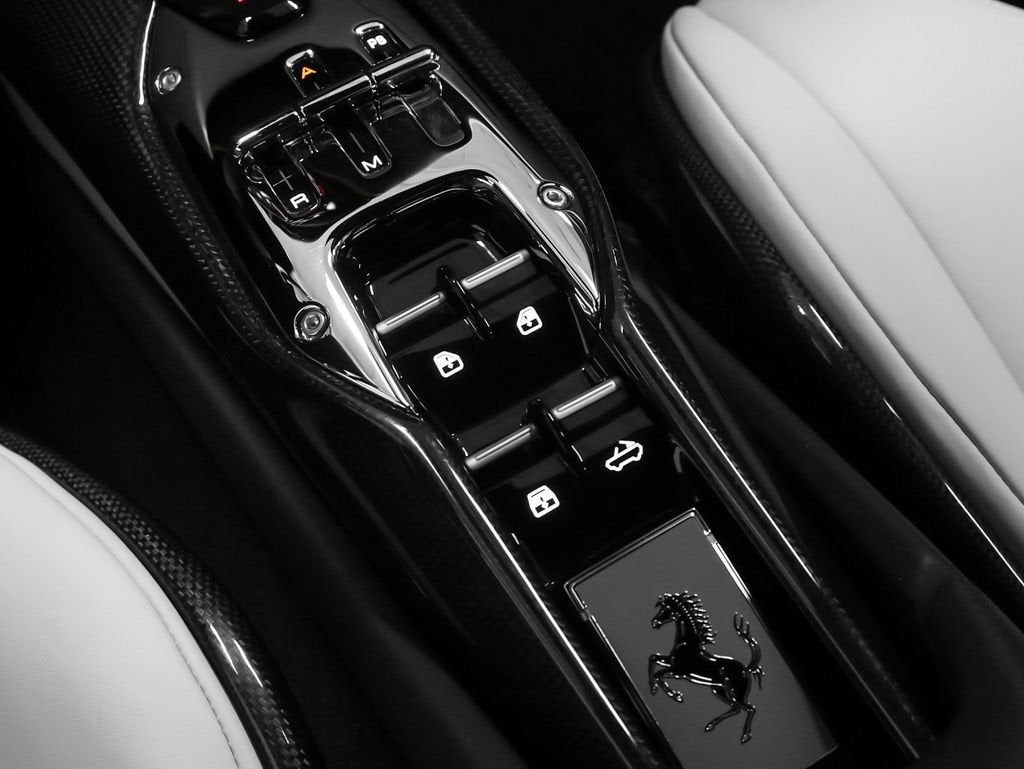 2025 Ferrari 296 GTS Base