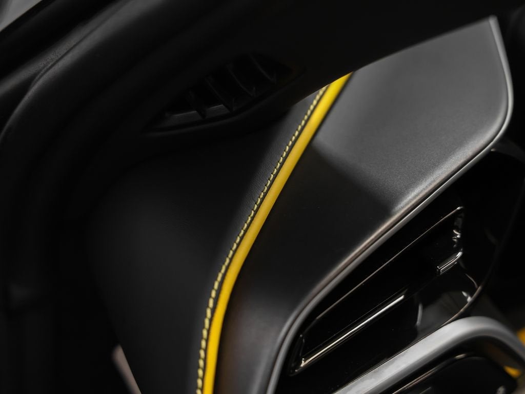 2025 Ferrari 296 GTS Base