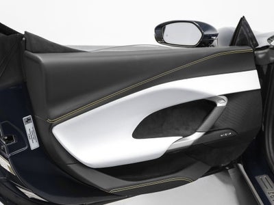 2025 Ferrari 296 GTS Base