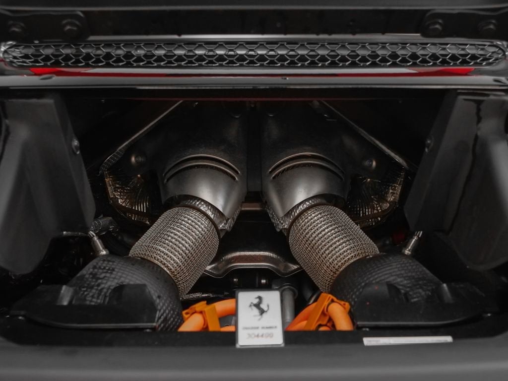 2024 Ferrari 296 GTS Base