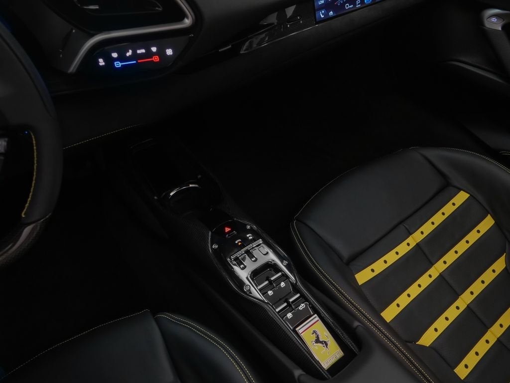 2024 Ferrari 296 GTS Base