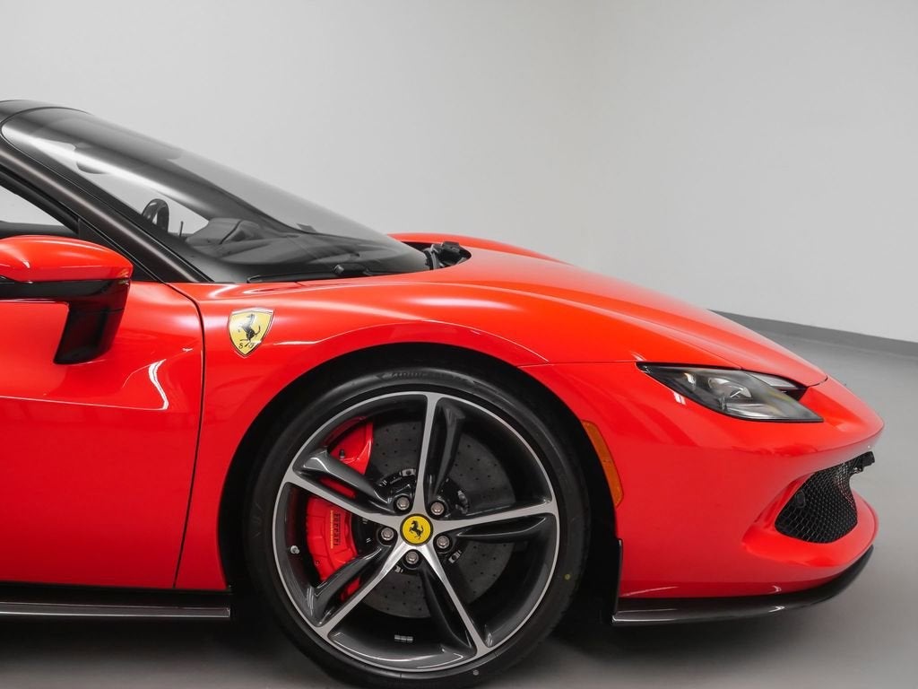 2024 Ferrari 296 GTS Base