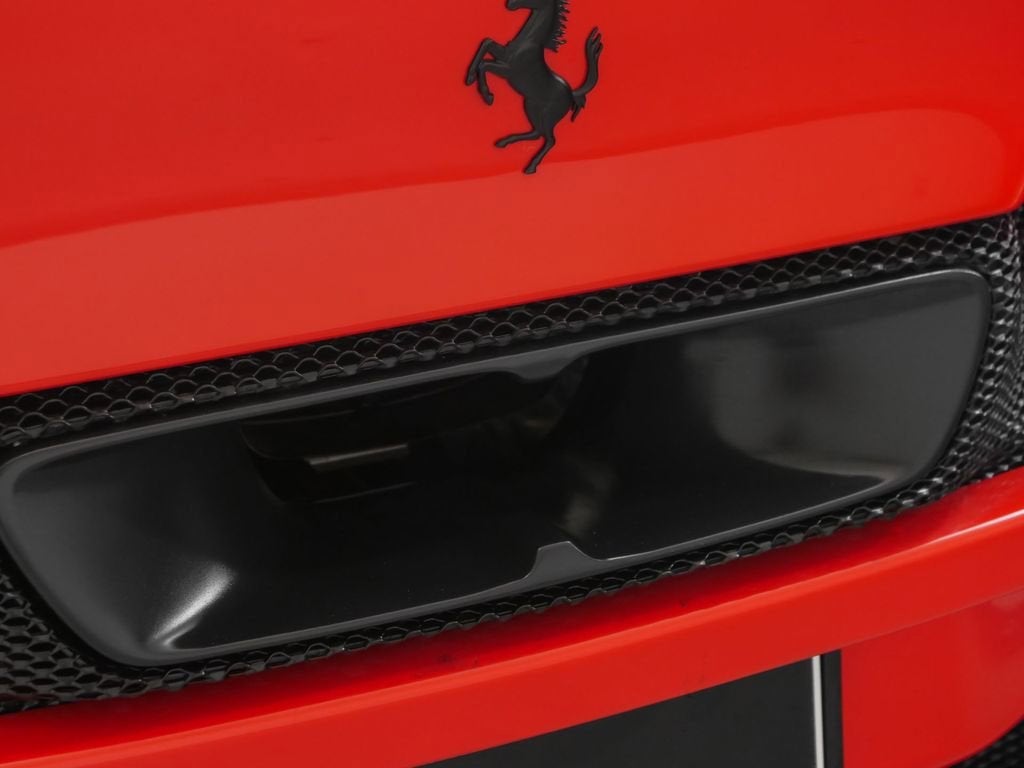 2024 Ferrari 296 GTS Base