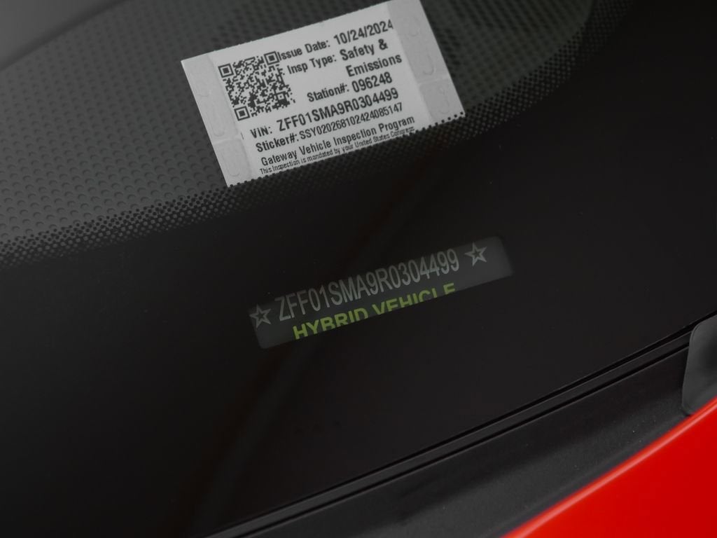 2024 Ferrari 296 GTS Base