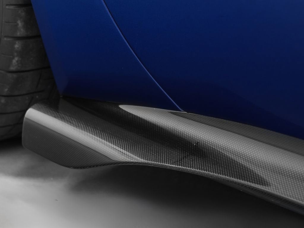 2022 Ferrari 812 Competizione Base