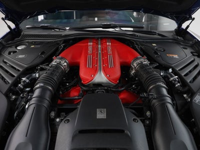 2022 Ferrari 812 Competizione Base