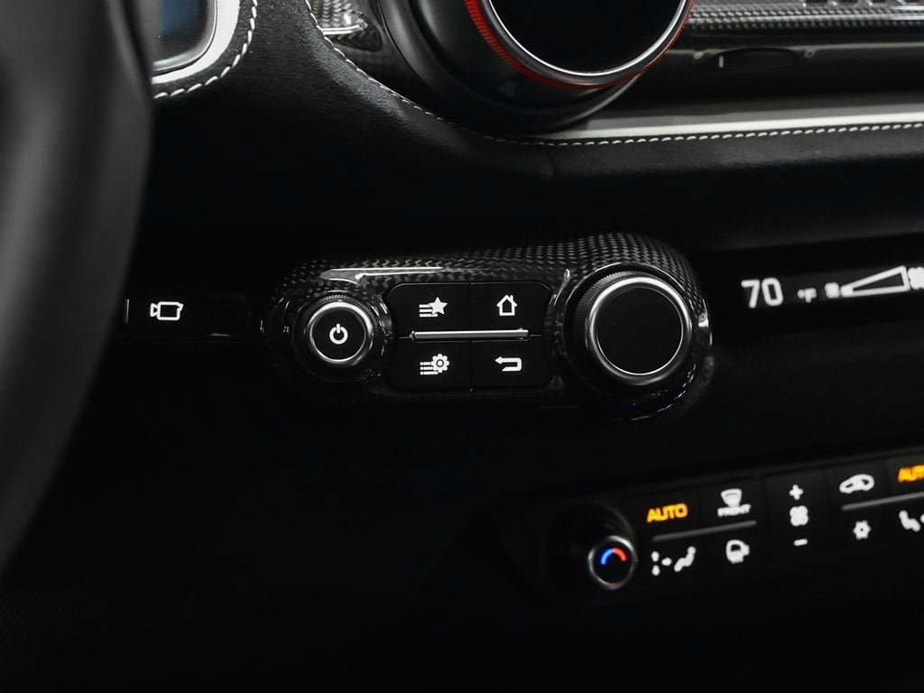 2022 Ferrari 812 Competizione Base