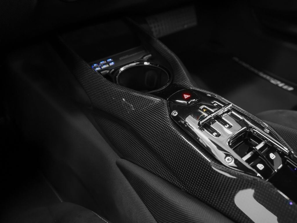 2022 Ferrari 812 Competizione Base