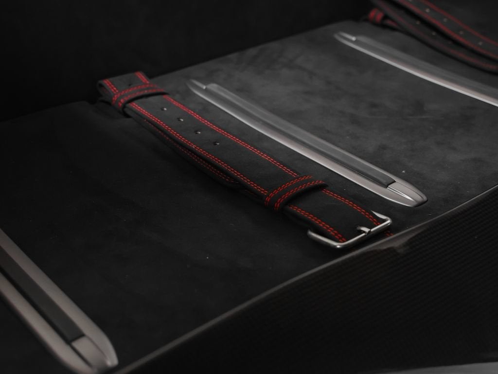 2023 Ferrari 812 Competizione Base