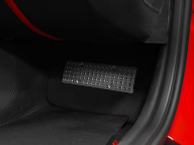 2023 Ferrari 812 Competizione Base