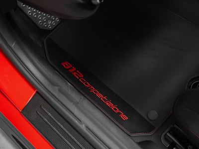 2023 Ferrari 812 Competizione Base