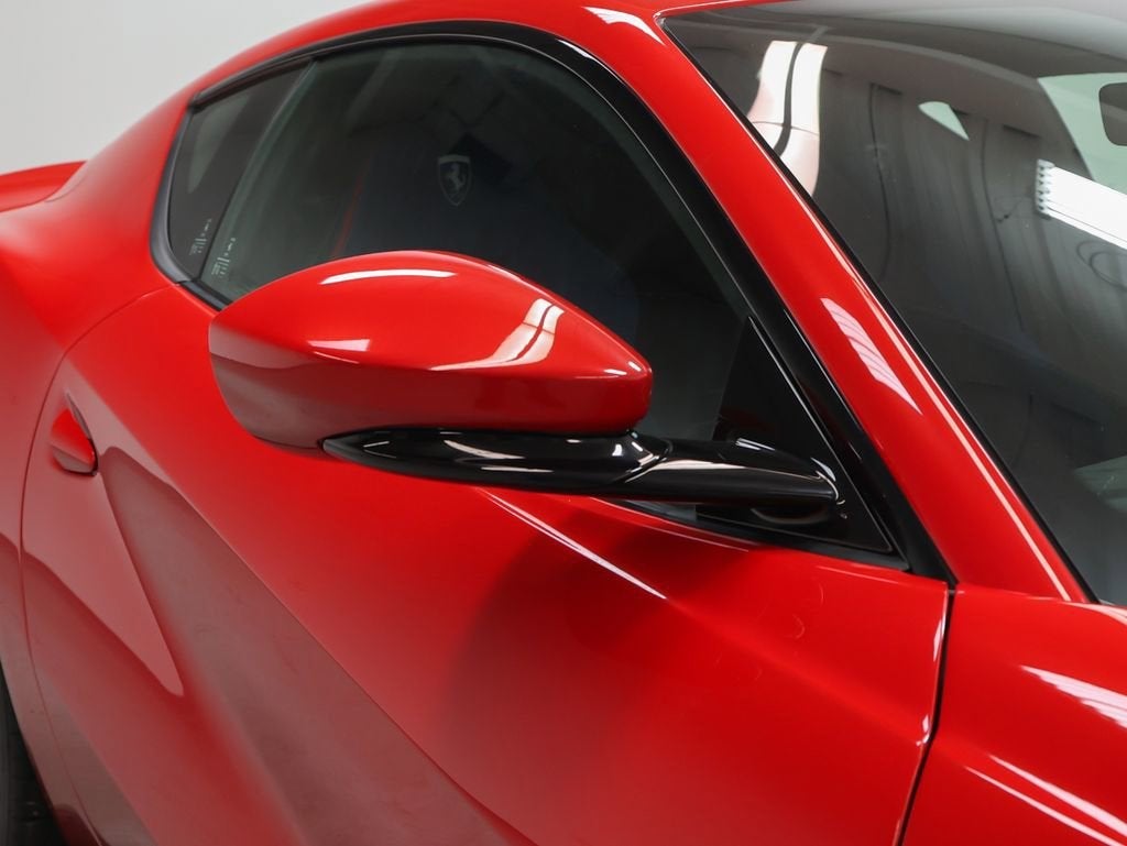 2024 Ferrari 812 Competizione Base