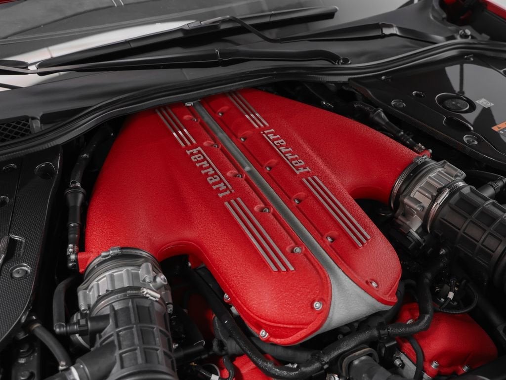 2024 Ferrari 812 Competizione Base