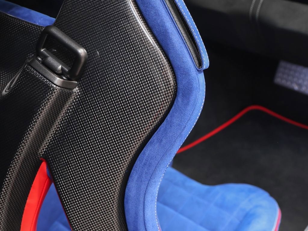 2024 Ferrari 812 Competizione Base