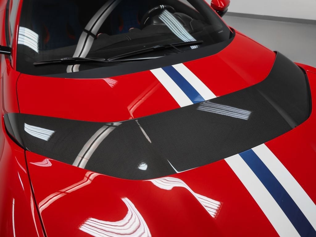 2024 Ferrari 812 Competizione Base