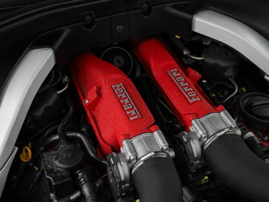 2024 Ferrari Roma Spider Base