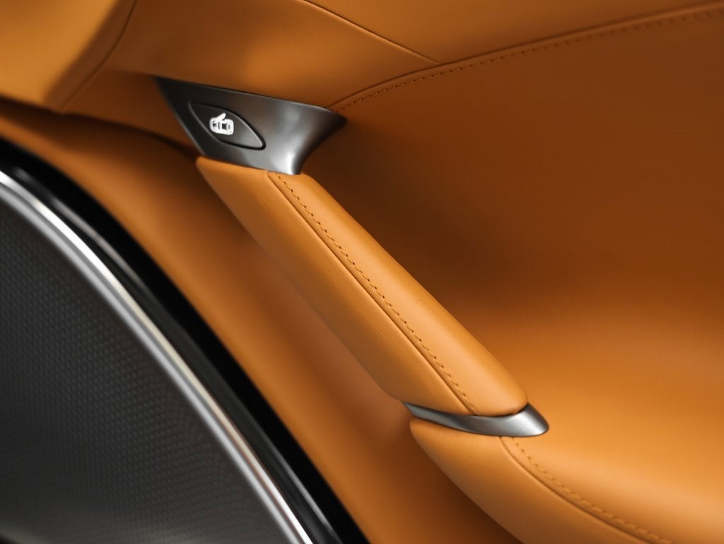 2024 Ferrari Roma Spider Base