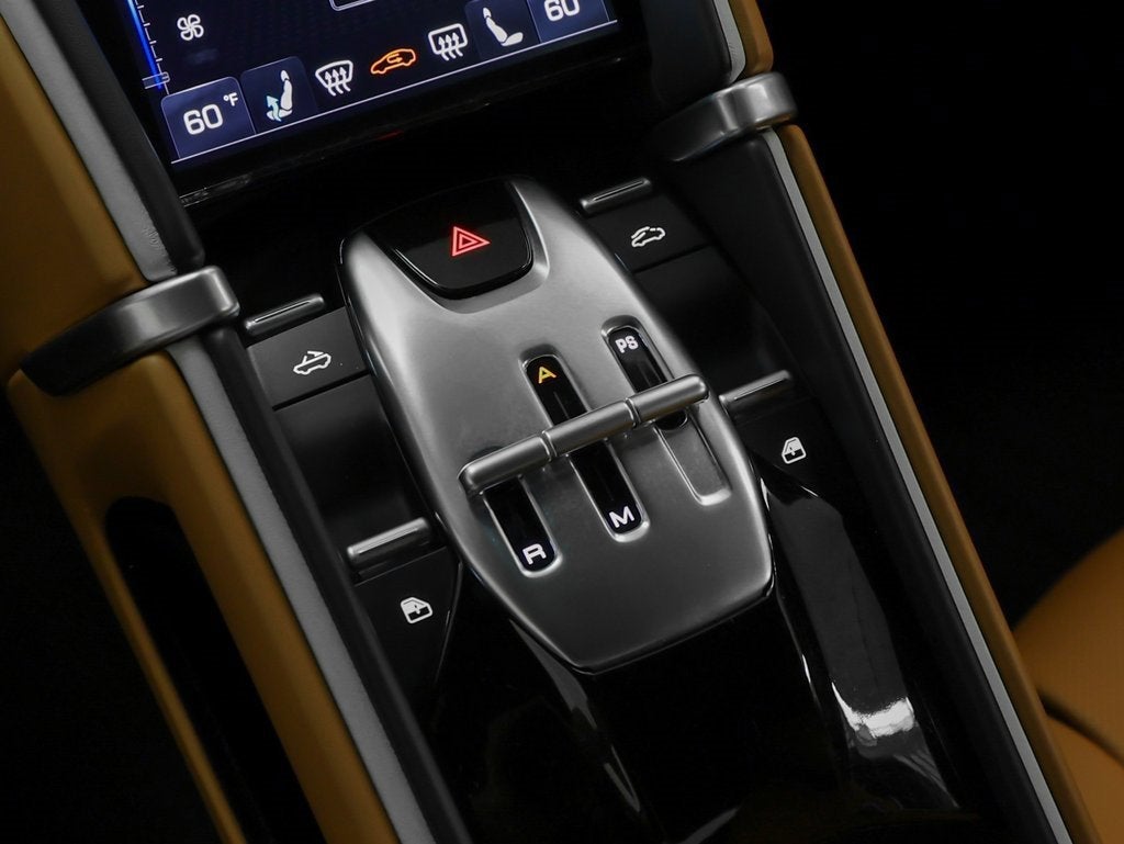 2024 Ferrari Roma Spider Base